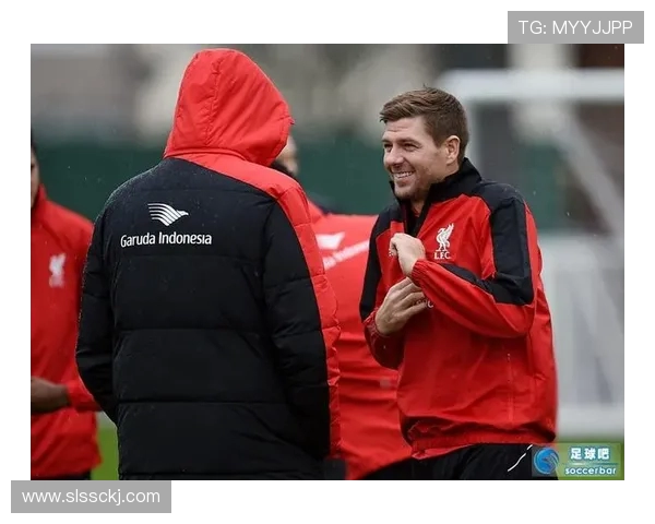 神复刻！威尔希尔的胜利三拳，藏着渣叔的足球热血